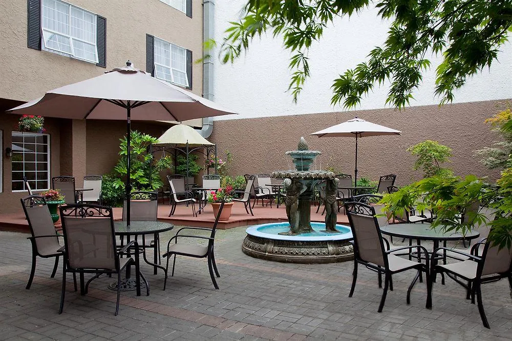Quality Inn Downtown Inner Harbour Victoria