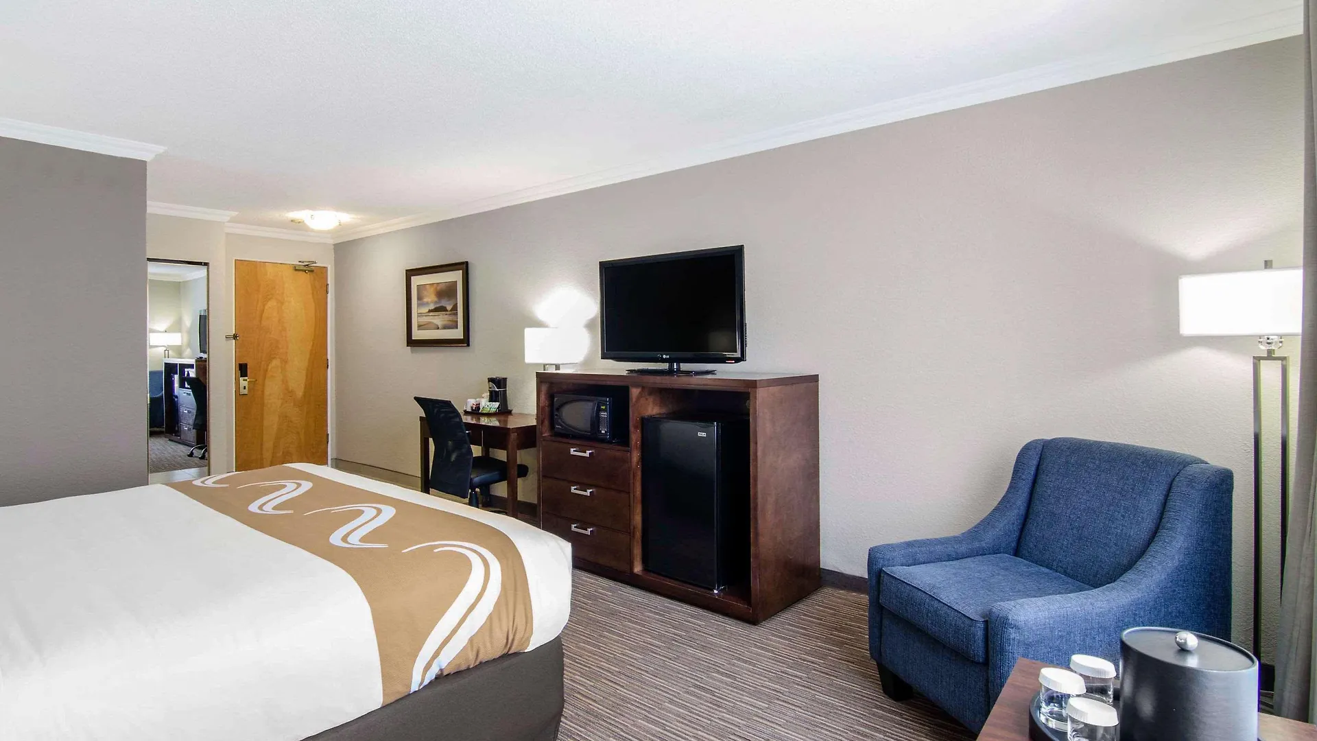 Quality Inn Downtown Inner Harbour Victoria