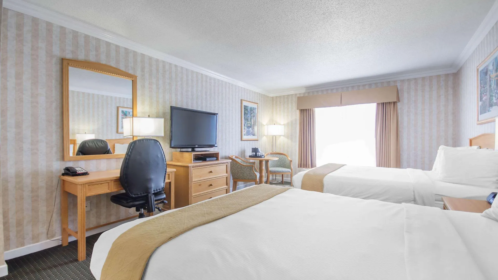 Quality Inn Downtown Inner Harbour Victoria