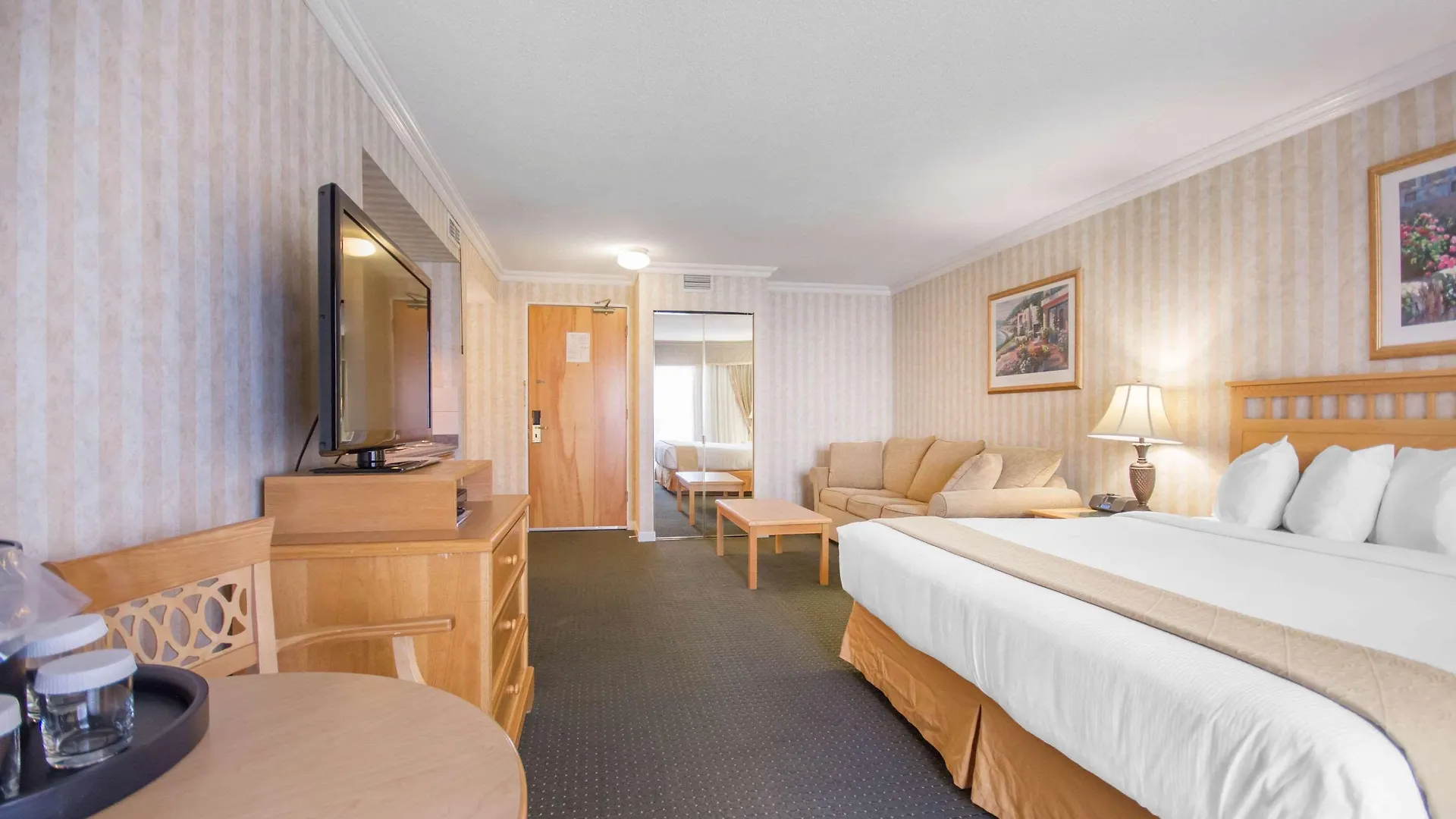 Quality Inn Downtown Inner Harbour Victoria Canada