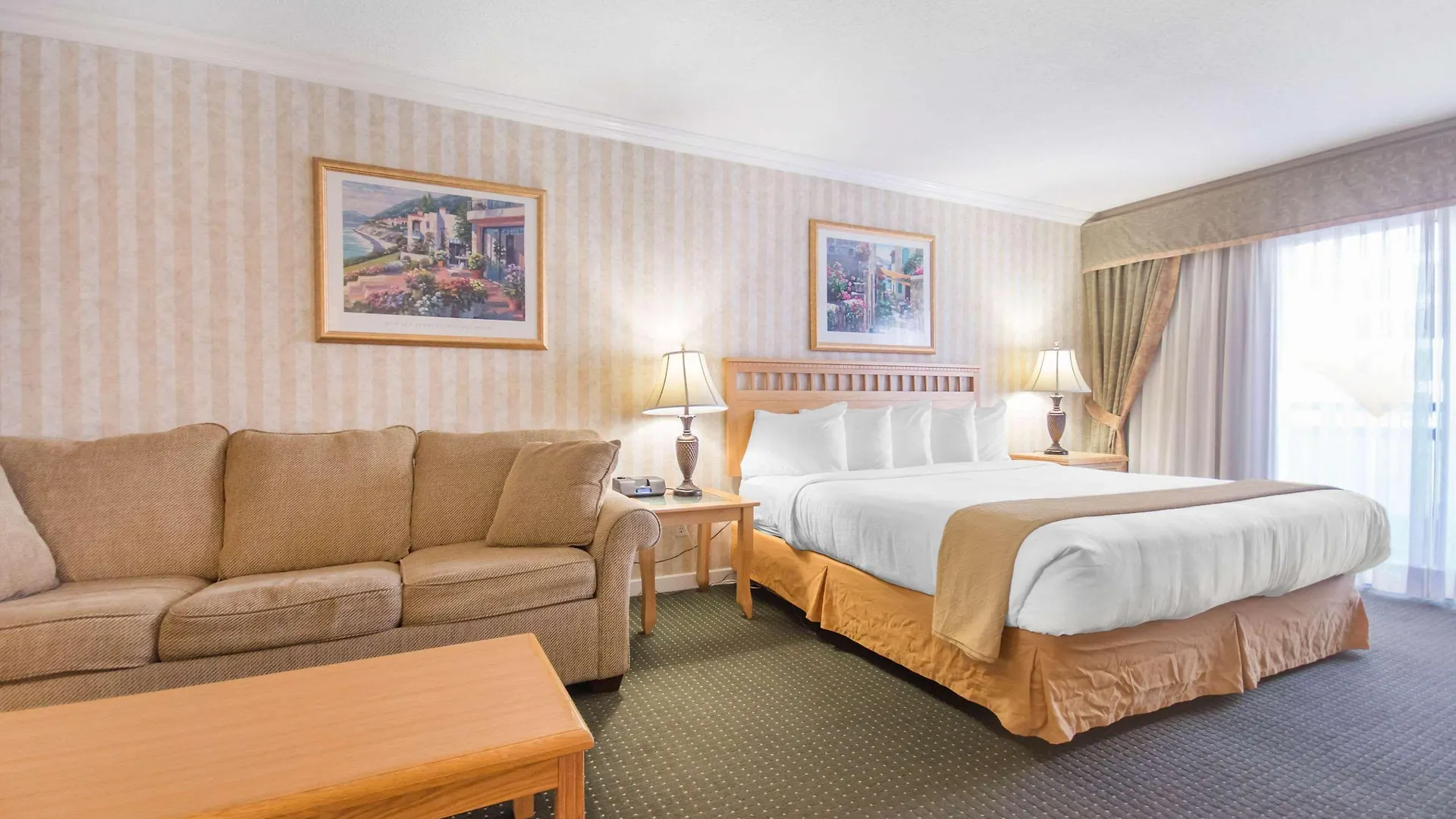 Quality Inn Downtown Inner Harbour Victoria 3*,  Canada