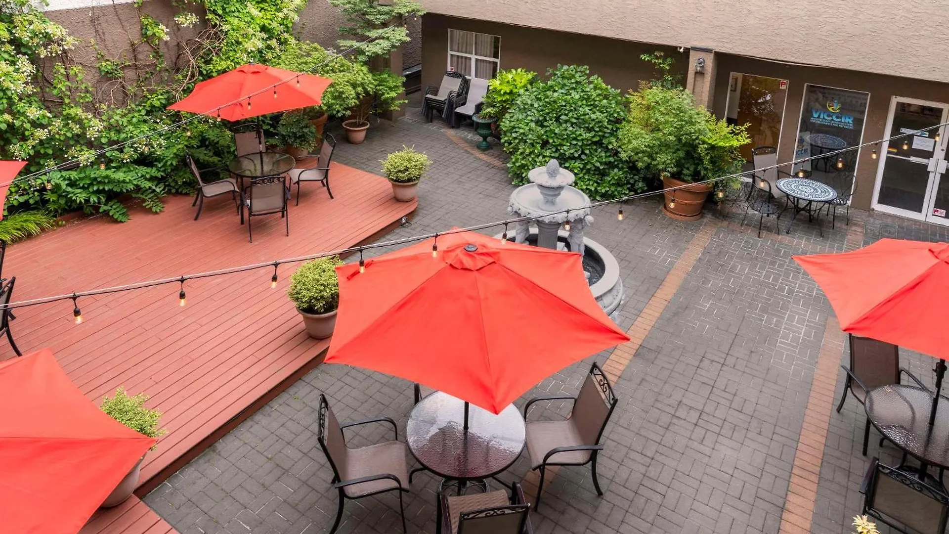 Quality Inn Downtown Inner Harbour Victoria